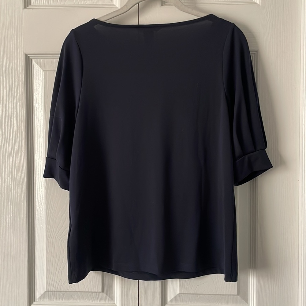 H&M Blouse - Picture 2 of 5